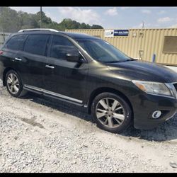 2016 Nissan Pathfinder Negotiable