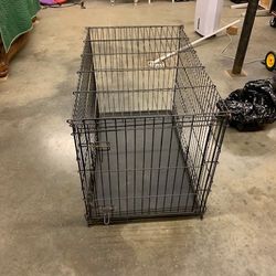 LARGE DOG CRATE