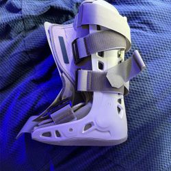 Kids Medical Boot