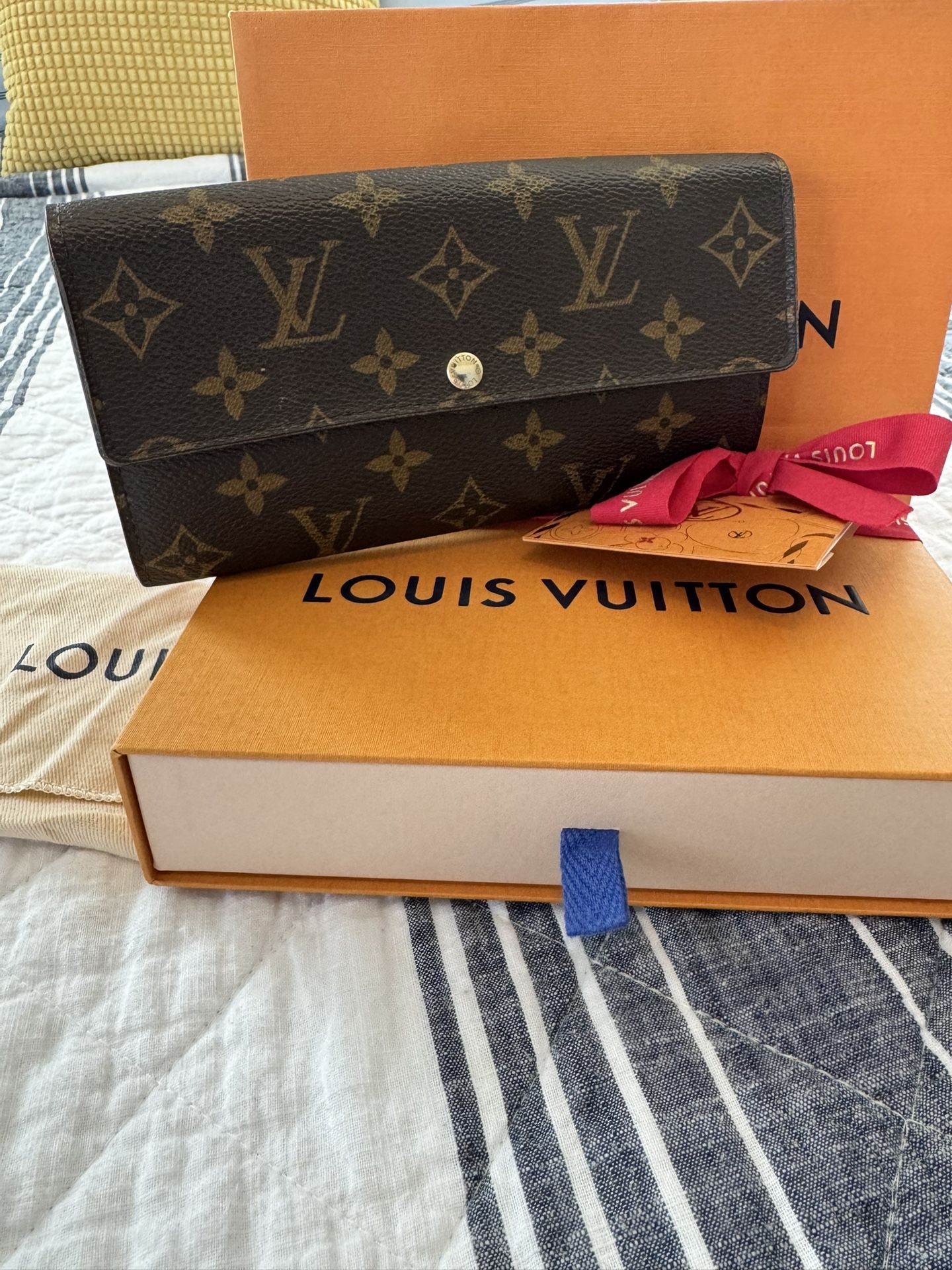 Authentic Louis Vuitton Wallet