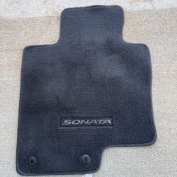 Hyundai Sonata OEM Floor Mat