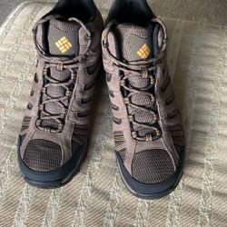 Columbia Size 12 Hiking Boots 
