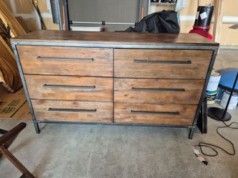 6 Drawer Dresser