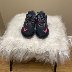 Nike Women Fitsole Lite Run 2 Athletic Running Shoes. Size 9.