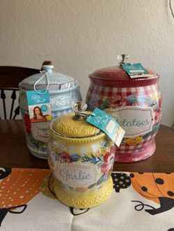 Pioneer Women Jars 