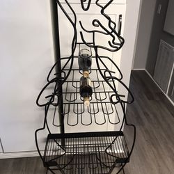 Metal kangaroo wine rack/display stand