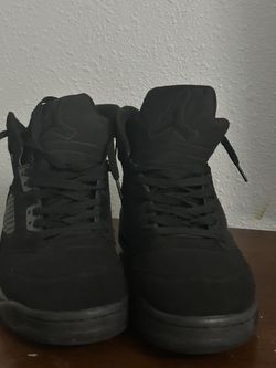 Black Retro 5s