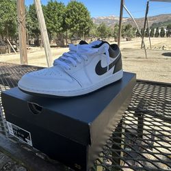 Air Jordan 1 Low
