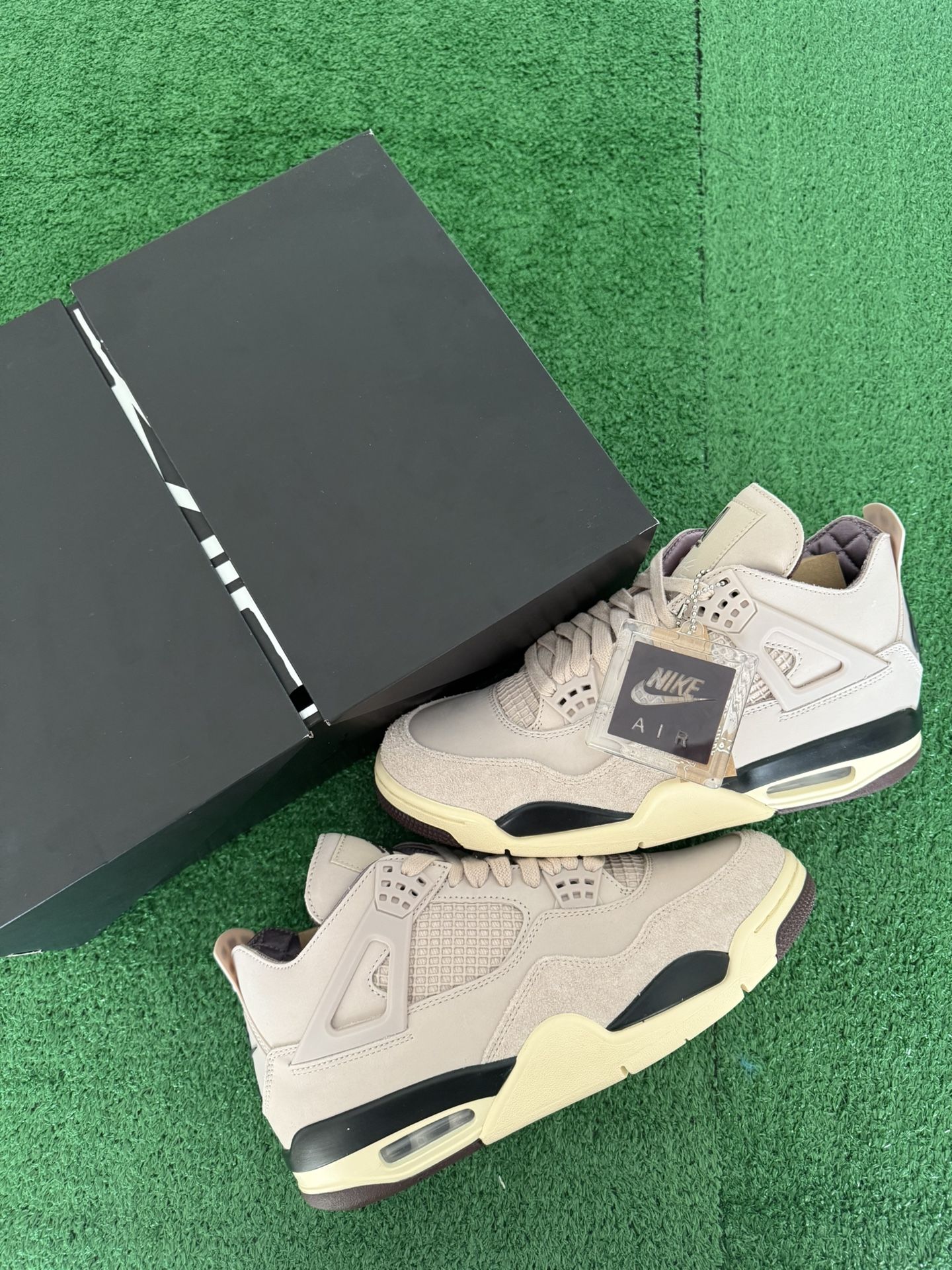 Jordan 4 Retro OG SP A Ma Maniere While you were
