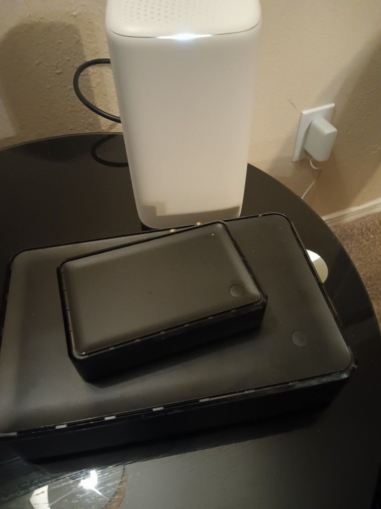 2 cable Boxes 1 Internet Modem Activated