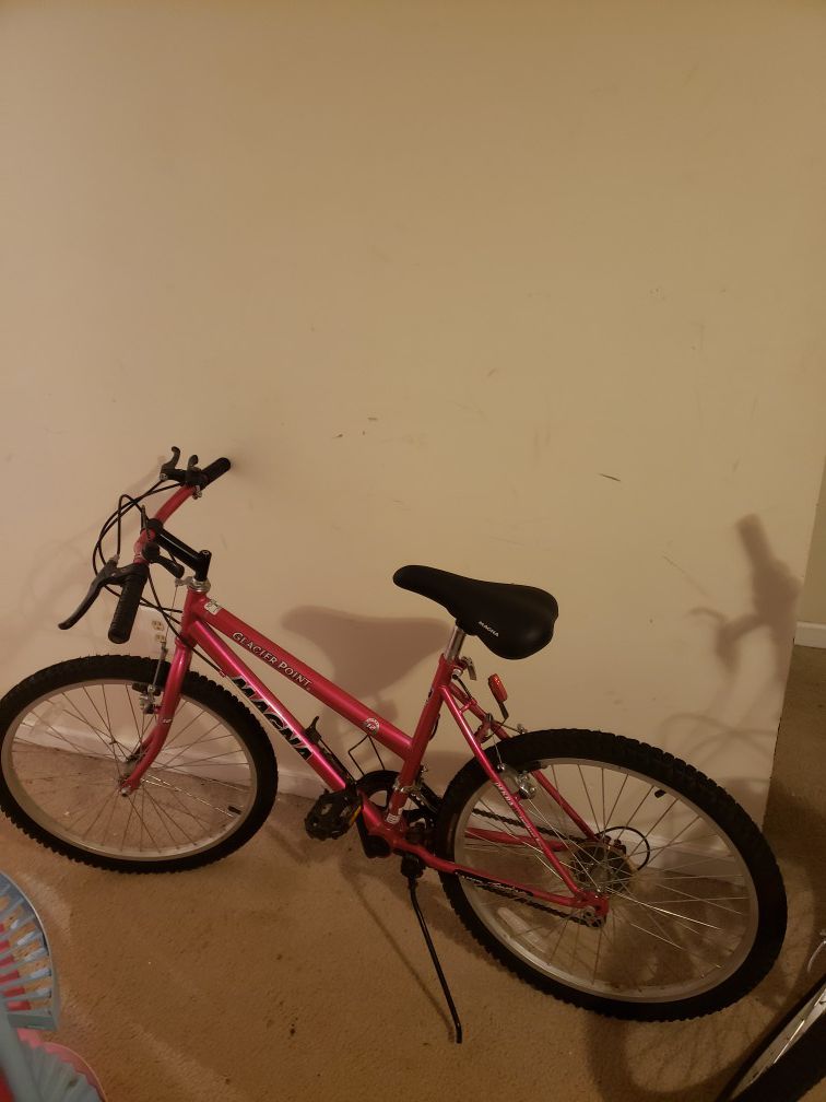 22" Girl's bicycle for sale