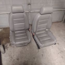 02-06 Audi A4 Leather Seats