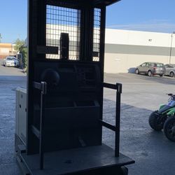 Fork Lift Picker - Man Lift