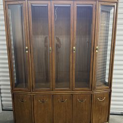 Drexel Heritage China Cabinet 