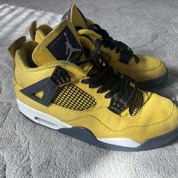 Size 11.5 - Jordan 4 Retro Mid Lightning