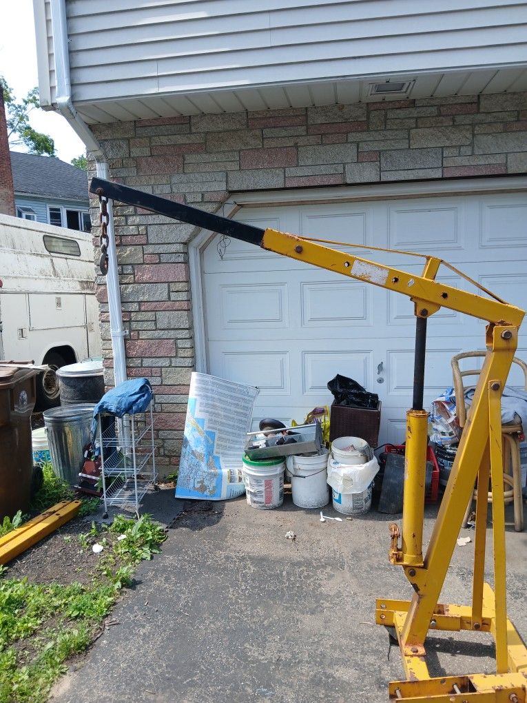 2 Ton Engine Hoist