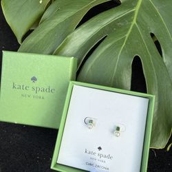 Pearl Studs Small Chic Freshwater Pearl with Emerald Green Rhinestone Earrings