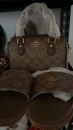 Sets women’s