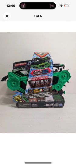 New Monster Jam, Official Grave Digger Trax All-Terrain Remote Control Vehicle NEW