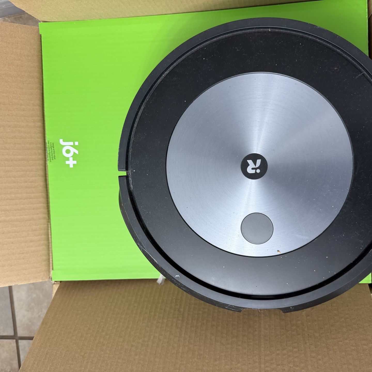 iRobot J6+