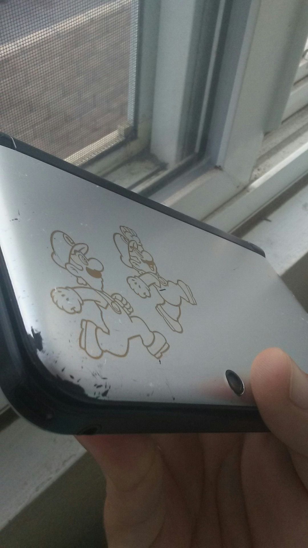 Nintendo 3ds XL Year of Luigi Edition