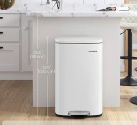 13 Gallon (50 L) Trash Can,