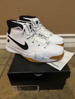 Kobe 1 undefeated size 10 brand new OG all