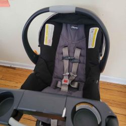 Chicco Keyfit 30 Infant Travel System