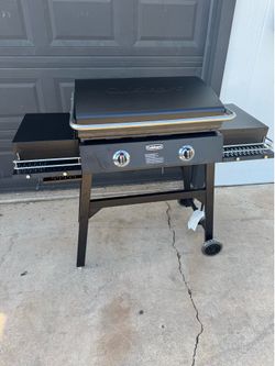 CUISINART OUTDOORS 28 in. Propane 2-Burner Outdoor Griddle with Hood- Black