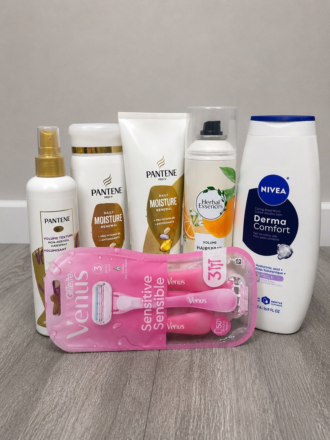 Beauty & Self Care Bundle – Pantene, Venus Razor, Nivea & More