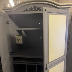 Computer Armoire