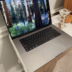 Apple MacBook M1 Pro
