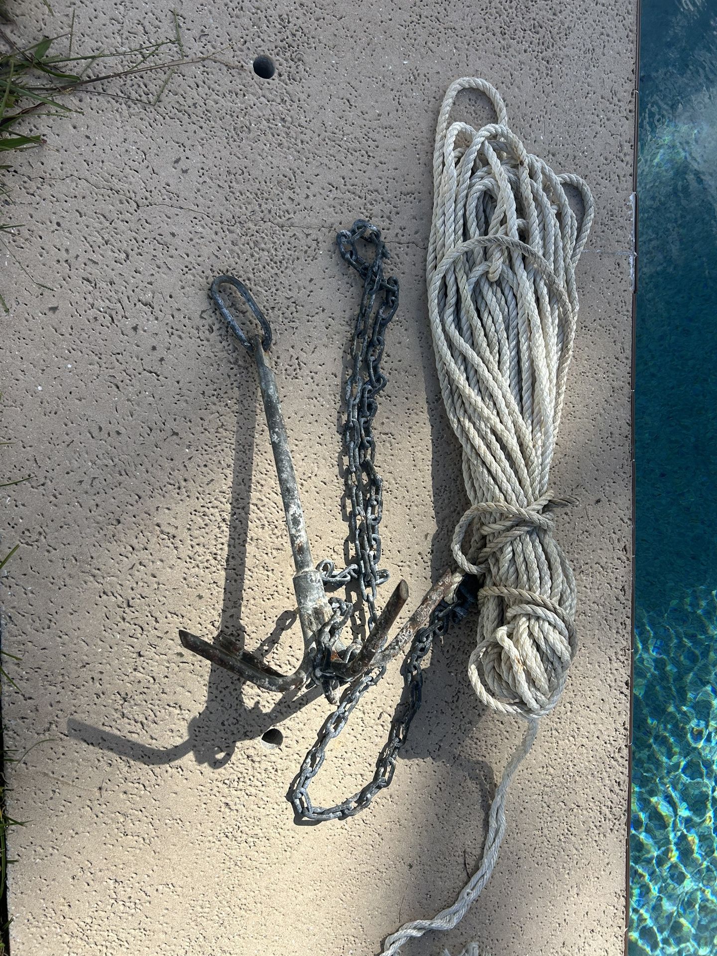 Grappling Hook Anchor. Chain And 100 Ft Rope