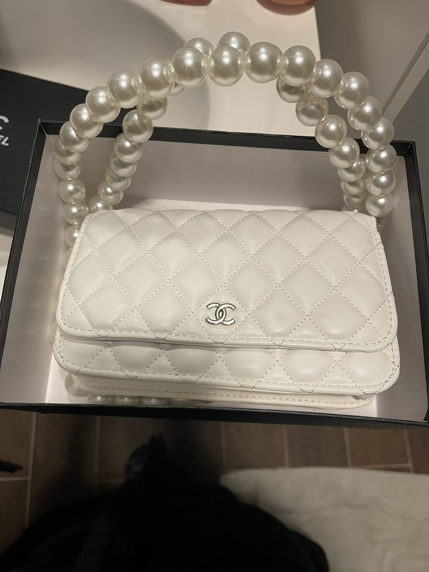 White Leather Purse 