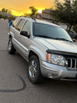 Cherokee 2004