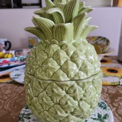 Boxed, Never Used Harry Slatkin Ceramic Pineapple Candle