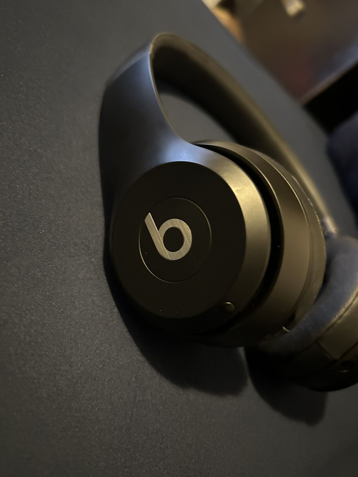 Beats Solo 4