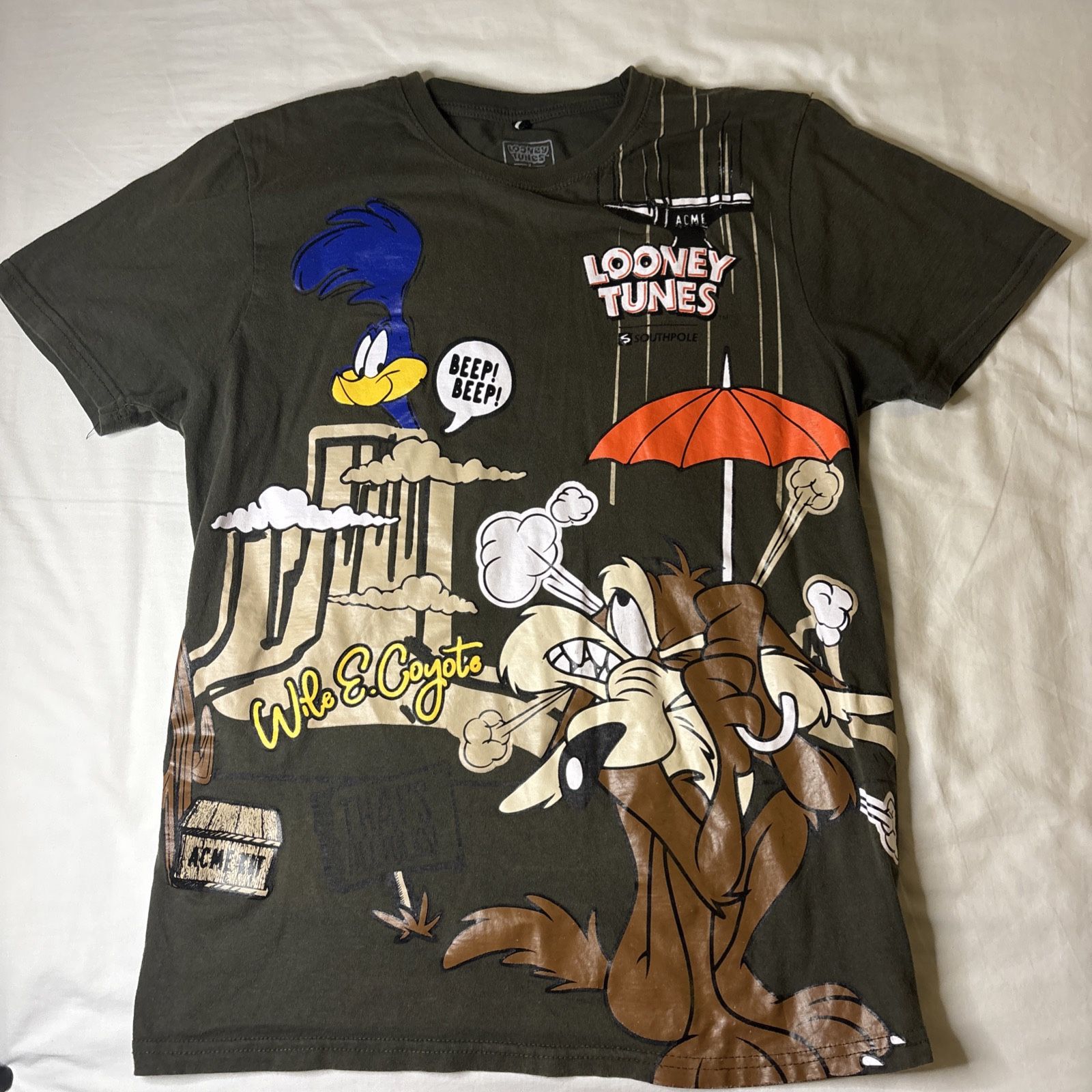 Looney Tunes Wile E Coyote And Road Runner Tee Shirt Mens Size Medium Olive