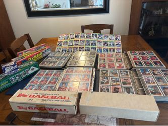 Topped and Upper Deck full sets 4 years in binders