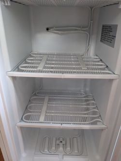 Arctic King 3.0 Cu ft upright freezer
