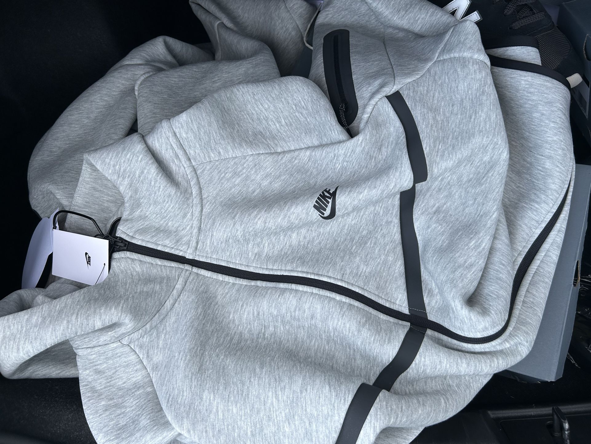 Size XL Nike Tech For Sale Brand New