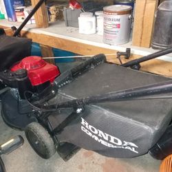 Commercial Honda  lawnmower