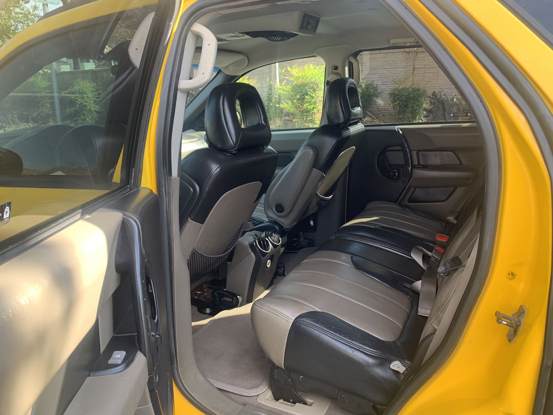 2002 Pontiac Aztek