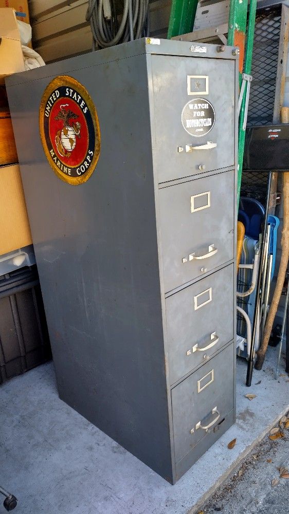 Four-drawer Filing Cabinet