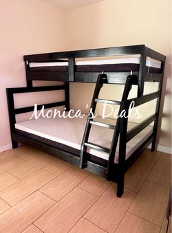 Solid Wood Twin/Full Bunk Bed With Memory Foam Mattresses $640