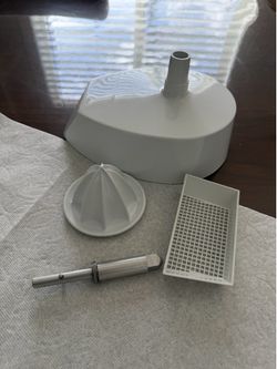 KitchenAid JE Citrus Juicer with Strainer Attachment