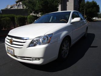 2005 Toyota Avalon