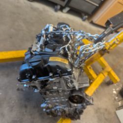 BMW N55 CORE AND A BOX FULL OF PARTS