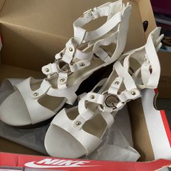 Guess-Size 10