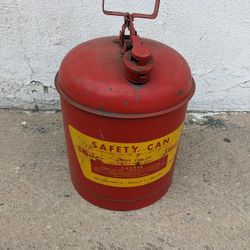 Vintage Eagle Safety Can 5 Gallon Gas Can U1-50 Eagle Manufacturing Co Wellsburg, West Virginia 24 Gauge Steel